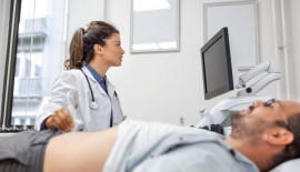 O que dá para ver e como é o preparo para o ultrassom abdominal?